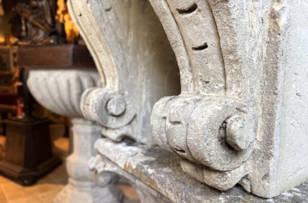 Paire de cariatides gothiques – France – début XVIe  – Image 7