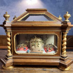 Remarquable Chasse De La Compagnie Sainte Ursule – XIXe