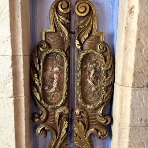 paire de reliquaires en bois doré - XVIIIe - vendue