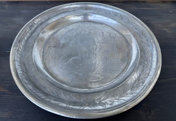 Plat En étain Flamand Gravé De Sainte Barbe -1747 – Image 2