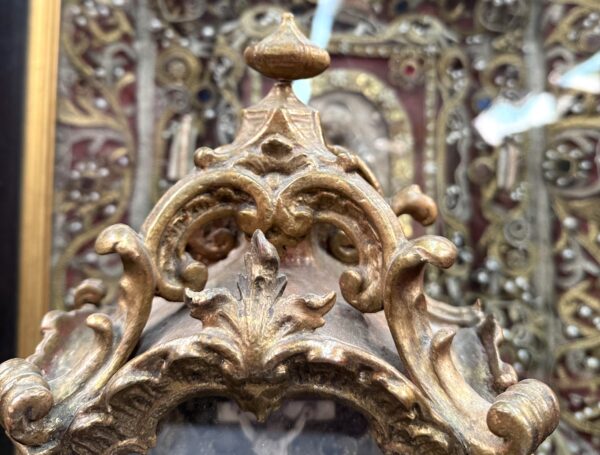 Reliquaire baroque en bois doré – Crucifix sous verre - XVIIIe – Image 3
