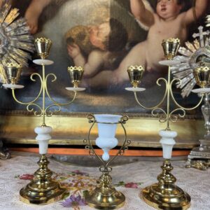 Lampe de sanctuaire et ses deux candélabres - XXe