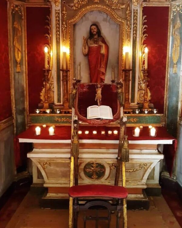 Autel et retable en bois - XIXe