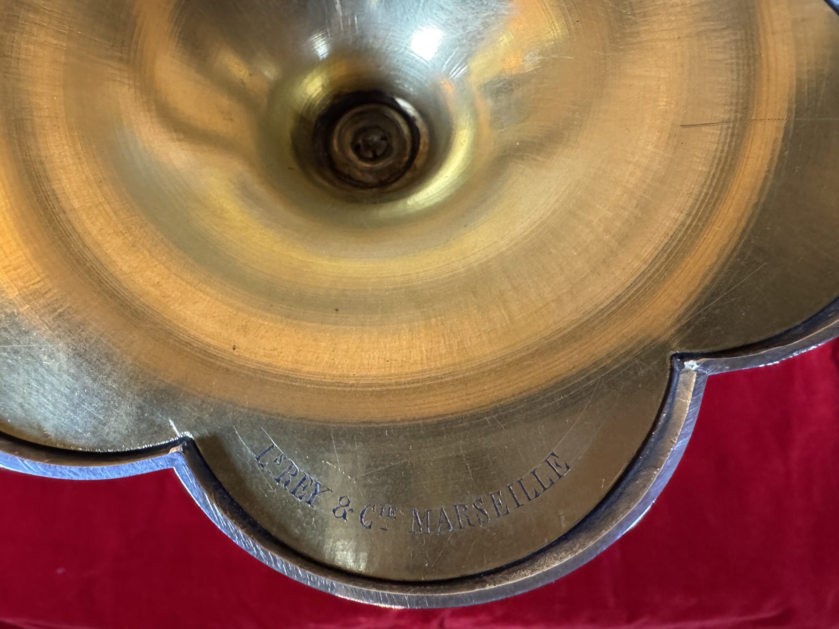 Calice en vermeil ciselé orné de cabochons de pierres de couleur - XIXe – Image 5