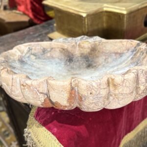 Paire de bénitiers de chapelle – XVIIIe