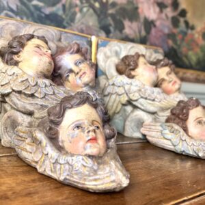 Paire d'appliques murales à décor de chérubins - XIXe