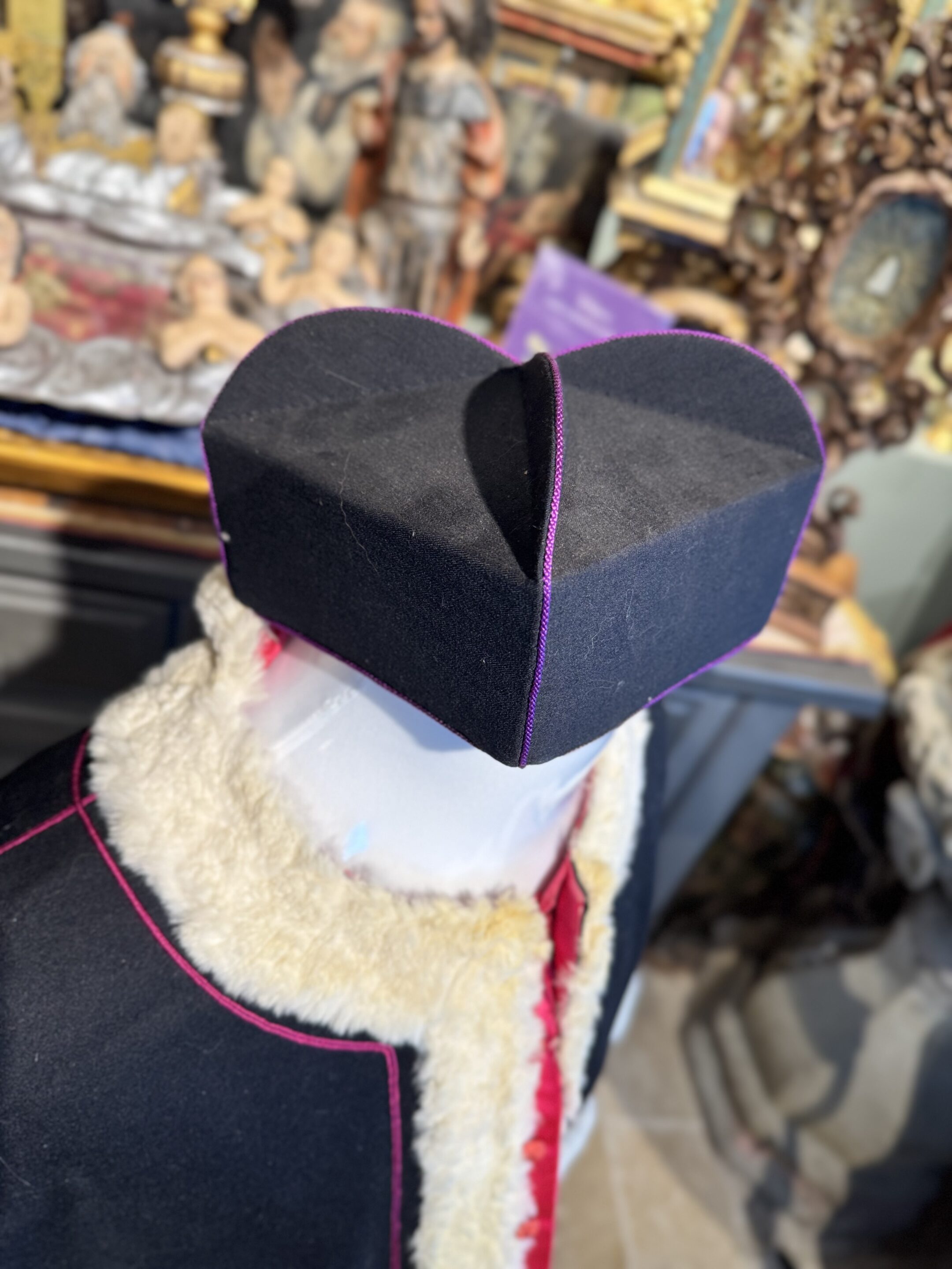 Mozette ou Camail et barrette de chanoine - début XXe – Image 2