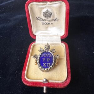 Insigne de sainteté de camériers secrets - XXe