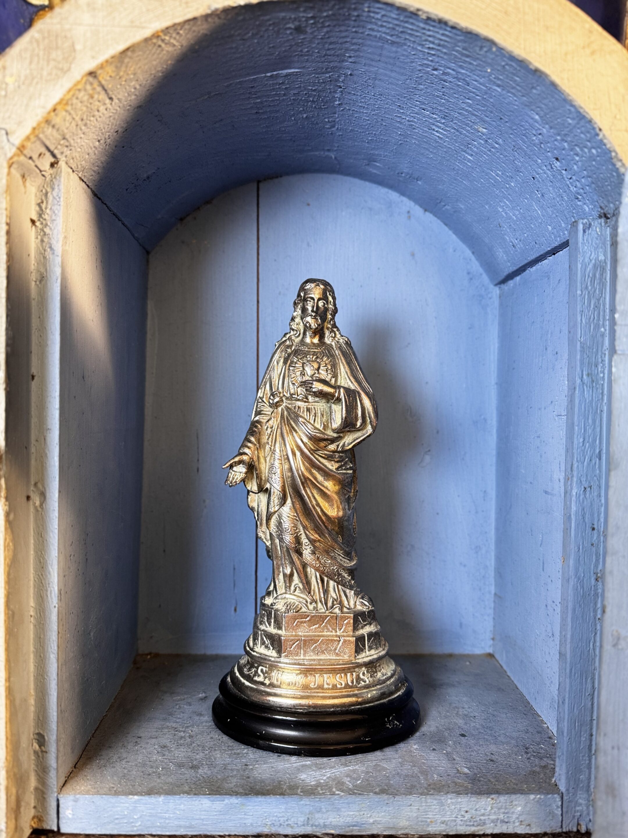 Petit oratoire de dévotion en bois peint - fin XVIIIᵉ – Image 4